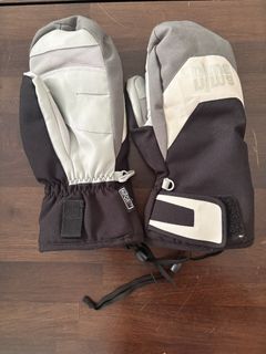 winter snowboarding skiing gloves mittens