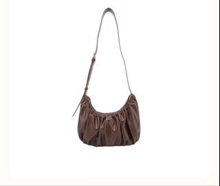 Authentic good totes goodtotes Leather Croissant Sling (Espresso )