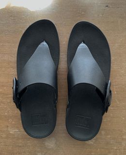 Fitlop black sandals with buckle