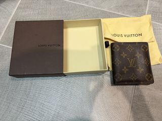 Louis Vuitton Monogram Bifold Wallet