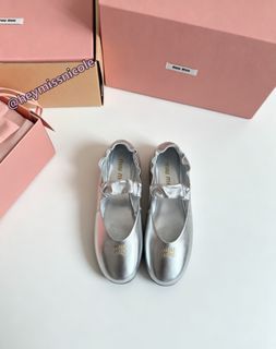 MIU MIU Ruches Mordoré Round Toe Slip-on Ballet Flats Mary Janes, Silver