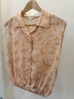 Vintage Peach Swirl Print Sleeveless Collared Blouse