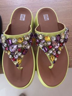 Colorful Fitflip size 8