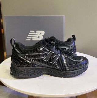 New Balance NB 1906R Black