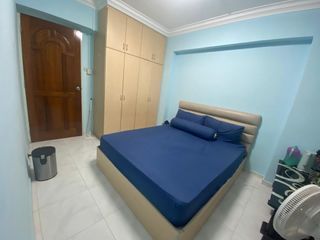 Immediately available common room for  females in Bukit Panjang  from September onwards 