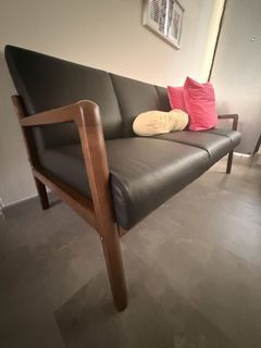 Hipvan 3 seater sofa