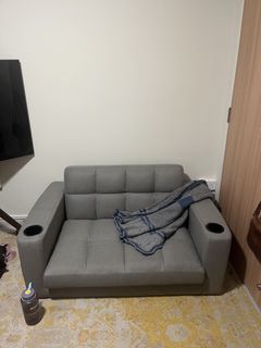 Hipvan Holmes 2-seater Sofa Bed