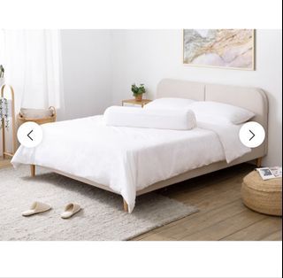 HipVan Nolan King Bed - Oatmeal