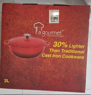 La gourmet 2L Red Light Cast Iron Casserole Pot