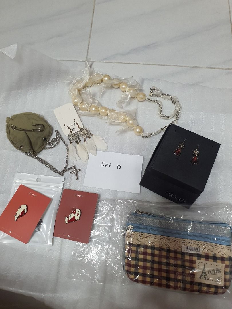 @@> BN set A B C D E F accessories - Necklace ring earrings charm sunglass (Category: Necklaces) located in Singapore. Submitted by Cuttingtools (Listing ID 1454488098, Image 3). Description: Each set $12 only..