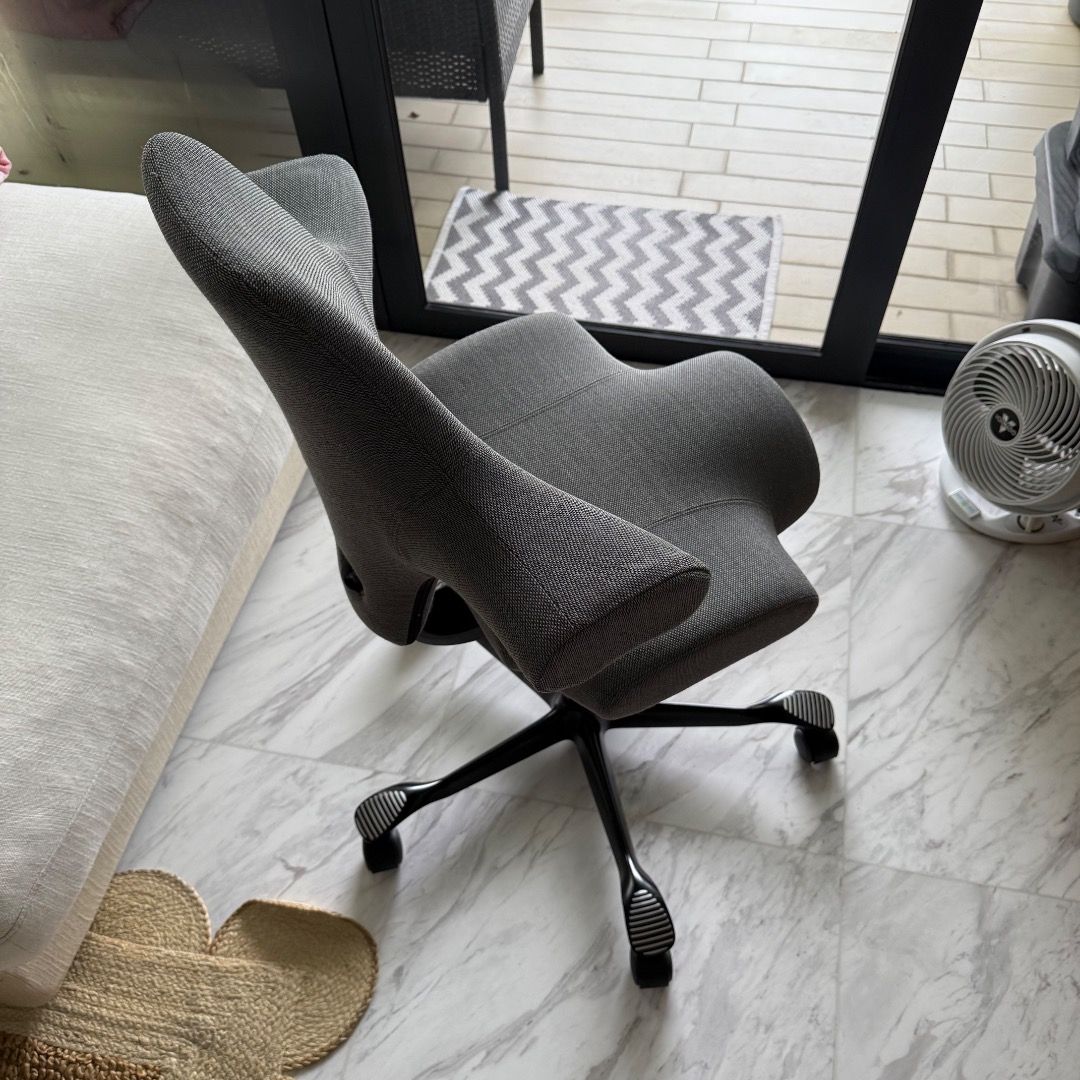 HAG Capisco 8106 Ergonomic Grey Chair Steelcut Trio 153 Grey Sewing Wheels (Category: Chairs) located in Singapore. Submitted by wlshr (Listing ID 1454453361, Image 5). Description: Originally purchased from W.Atelier for SGD1.5k. Excellent condition. Very well cared for. The fabric chosen for this Capisco is steelcut trio which is extremely durable. Upholstery: Steelcut Trio 153 Grey Sewing Thread: Standard Colour Metal: Black Footbase: Alu G3 C