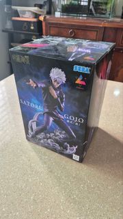 Jujutsu Kaisen Satoru Gojo Figure from Sega Luminasta
