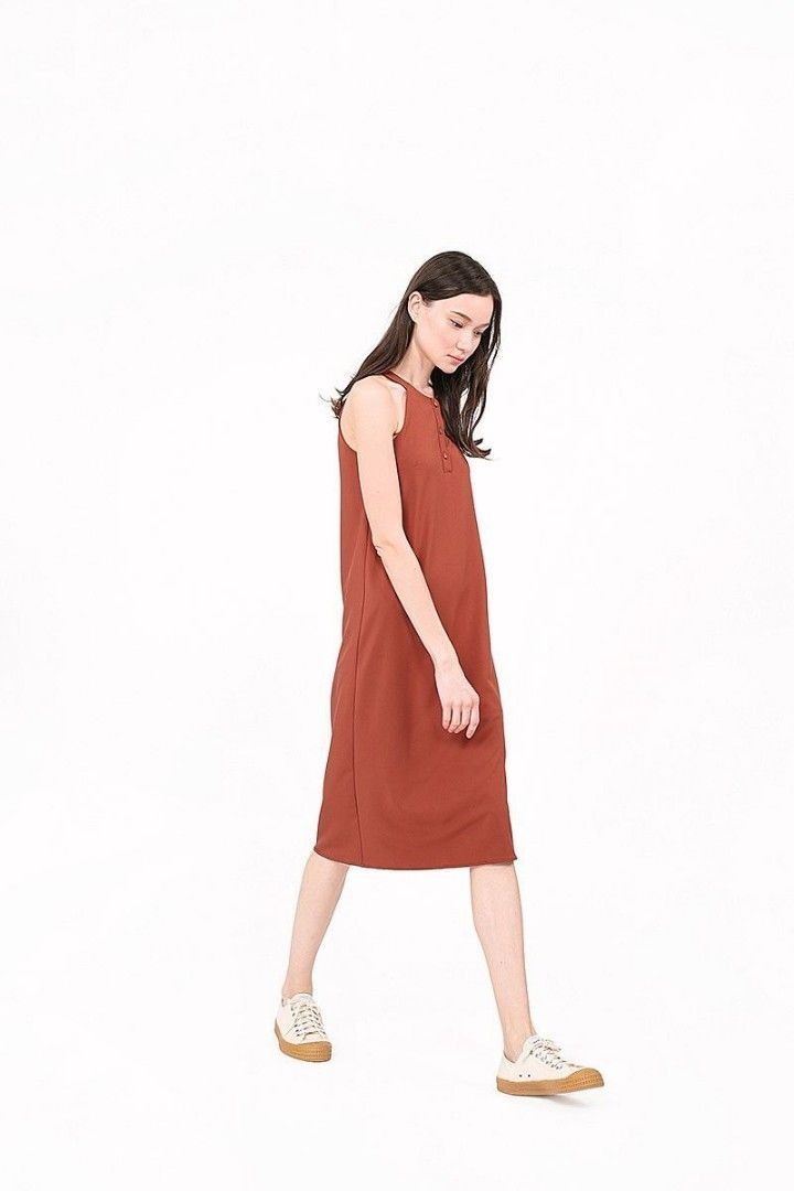 rwb/fto emerson button halter neck midi dress in terracotta (Category: Dresses) located in Singapore. Submitted by indigold (Listing ID 1454391307, Image 3). Description: lightly worn with no defects tagged size S measurements in last pic tagged Runwaybandits, now known as From There On - Rust colored sleeveless midi dress - Button front detail at neckline - Side slits for easy movement - Simple and chic design - Perfect for casual outings or dre