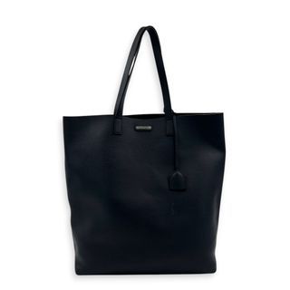 Saint Laurent Sac Shopping Black Tote Bag in Calfskin, Silver hardware