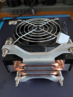 CPU Cooler with Copper Heatpipes and Fan