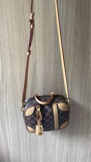 Louis Vuitton valisette souple