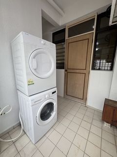 ELBA Washing Machine and Dryer Stacked Set
