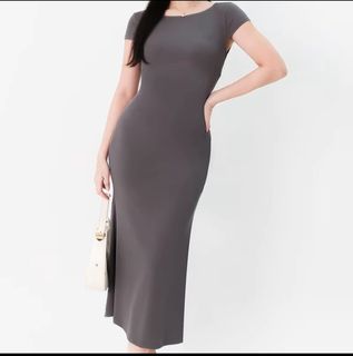 TSS Teni twist back tee dress in grey