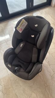Joie Car Seat for babies and toddlers