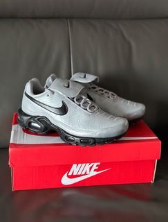 Nike Air Max Plus Tiempo Shoes in Silver Black and Grey