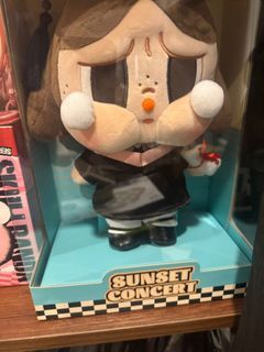 Pop mart Sunset Concert Plush Toy