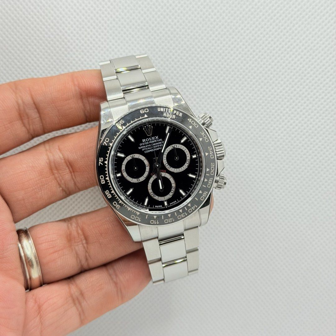 Pre Owned 04/2025 Rolex 126500LN Daytona Black Dial “ Godzilla “ 126500 (Category: Watches) located in Singapore. Submitted by worthytime (Listing ID 1459343303, Image 1). Description: 🫵Join our Tele-gram channel for latest updates: worthytime.biz/tele ➡️Rolex 126500LN Daytona Black Dial “ Godzilla “ ➡️April 2025 (5 Years Rolex International Warranty Till 04/2030) ➡️Mint Condition (Unpolished) ➡️Partial Protective Stickers Applied ➡️Full Complet