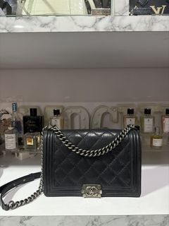 Chanel Boy in New Medium (ruthenium hardware)