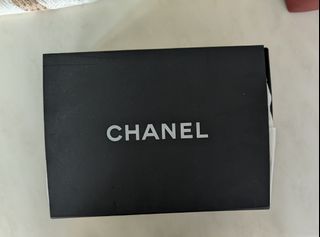 Chanel Black Leather boy handbag