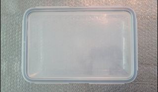 IKEA Glass Food Container with Airtight Lid 30x19x7 cm