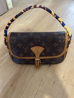 Louis Vuitton Monogram Pochette Bag vintage
