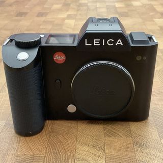 Leica SL (4997368) With Box